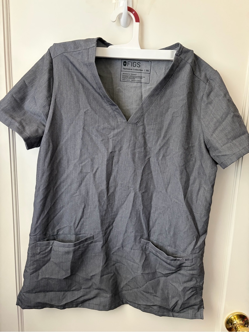 Figs Women's Charcoal Gray V-Neck Scrub Top